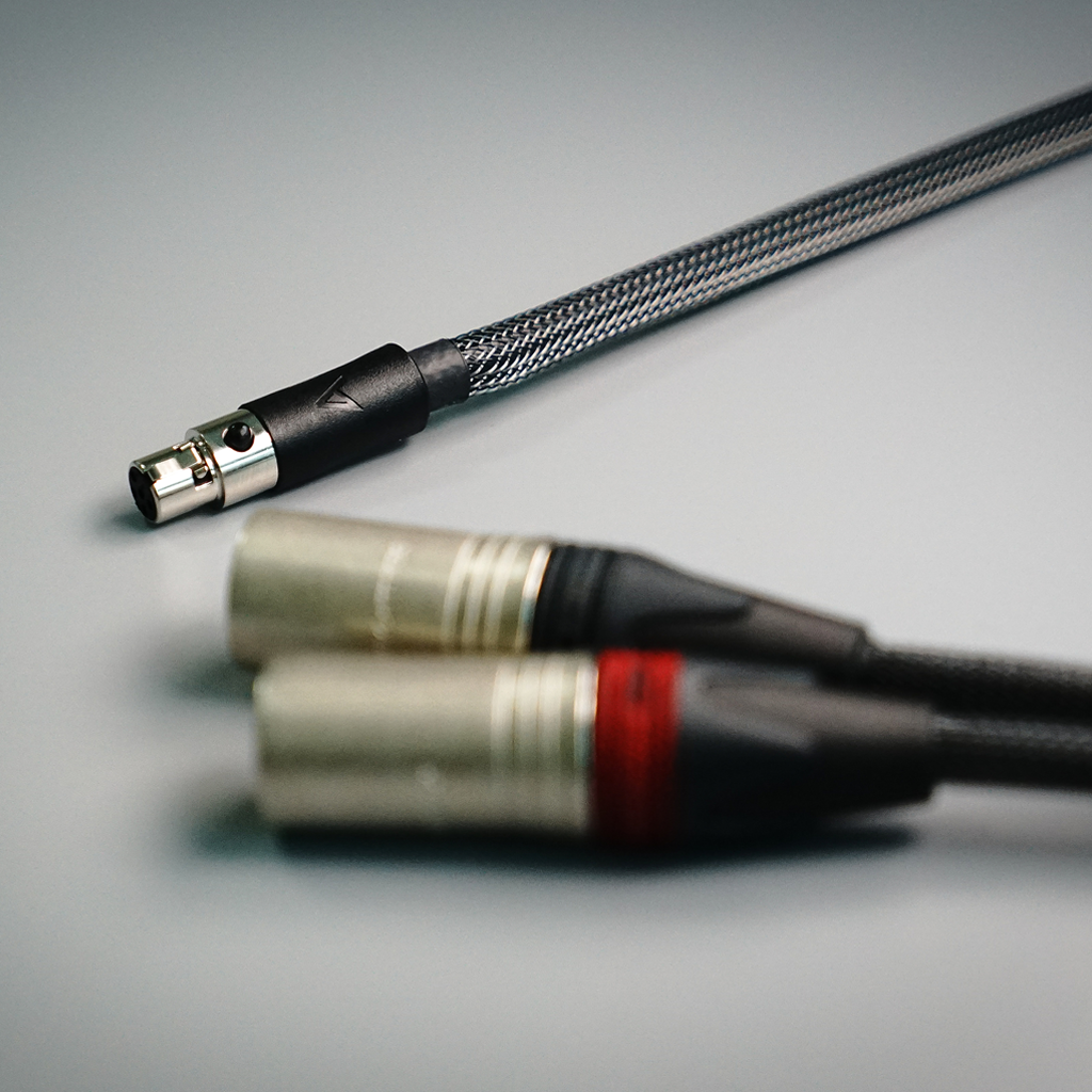 Astell & Kern PEE41 Kann Cube 5 Pin Cable